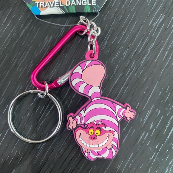 Alice in Wonderland Cheshire Disney Keychain - Picture 2 of 2